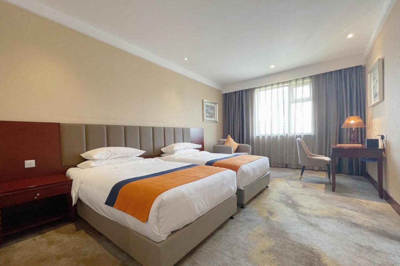 Wuhan Hongguang Hotel Εξωτερικό φωτογραφία