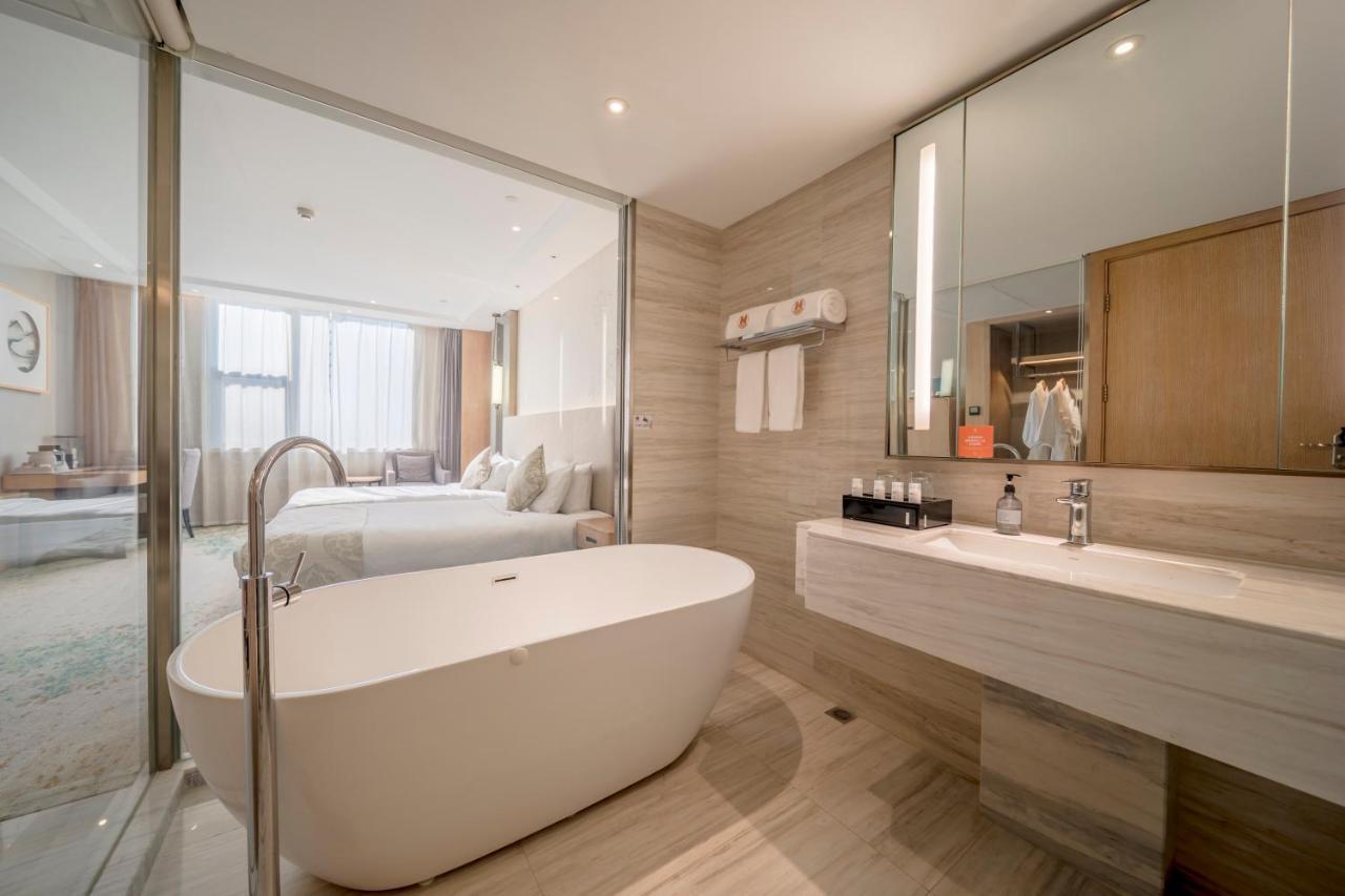 Wuhan Hongguang Hotel Εξωτερικό φωτογραφία
