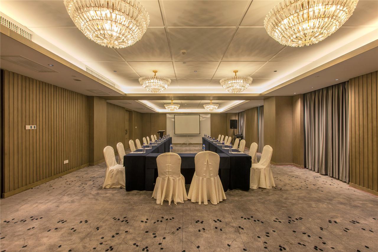 Wuhan Hongguang Hotel Εξωτερικό φωτογραφία