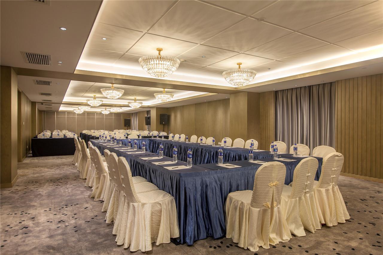 Wuhan Hongguang Hotel Εξωτερικό φωτογραφία
