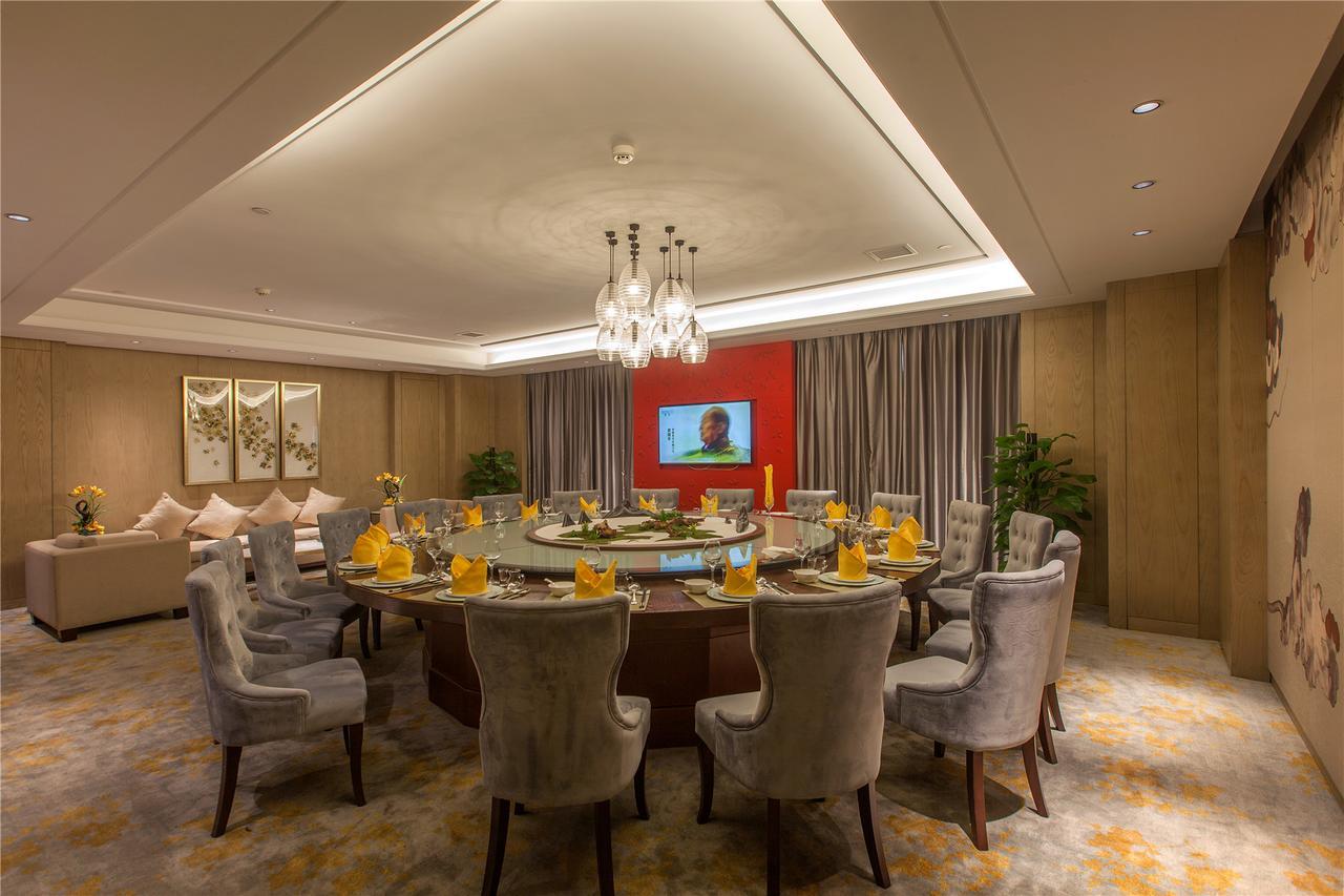 Wuhan Hongguang Hotel Εξωτερικό φωτογραφία